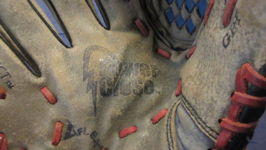 Used Mizuno Prospect Power Close 11" Glove - LHT - broken strap