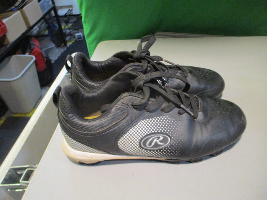 Used Rawlings Coolflo Tuff Tex Size 4 Cleats