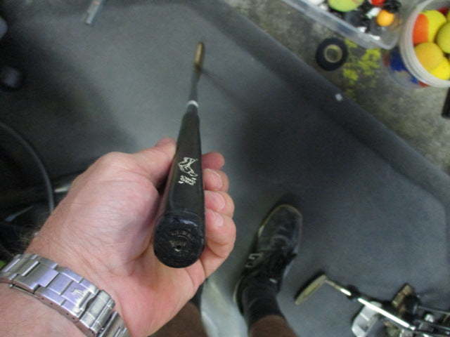 Load image into Gallery viewer, Used Titleist Bulls Eye RH 34&quot; Putter
