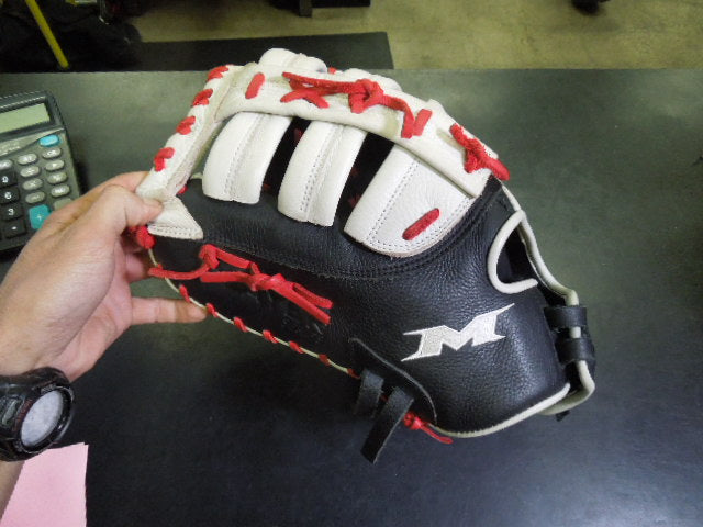 Load image into Gallery viewer, Used Miken Players Series PSBFT 13" LHT 1st Base Glove
