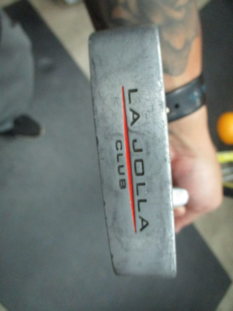 Load image into Gallery viewer, Used La Jolla Club 31&quot; Junior Putter - RH
