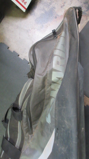 Load image into Gallery viewer, Used Demarini Momentum Wheeled Bag - Zipper problems &amp; wear
