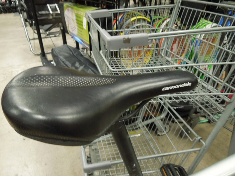 Load image into Gallery viewer, Used Cannondale Quick 4 Womens Disc 26" All City Commuter Bicycle
