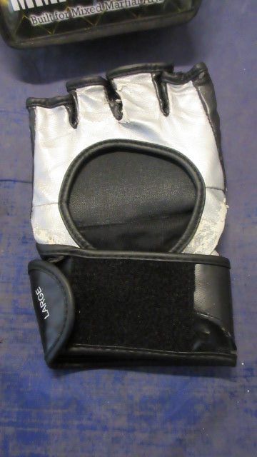 Load image into Gallery viewer, Used The Ultimate UFC MMA Gloves Size Large - heavily worn
