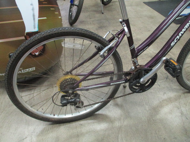 Load image into Gallery viewer, Used Schwinn Clear Creek 26" 21 Speed Women's Bike

