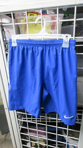 Nike Standard Fit Blue Shorts Youth Size Large - Like New