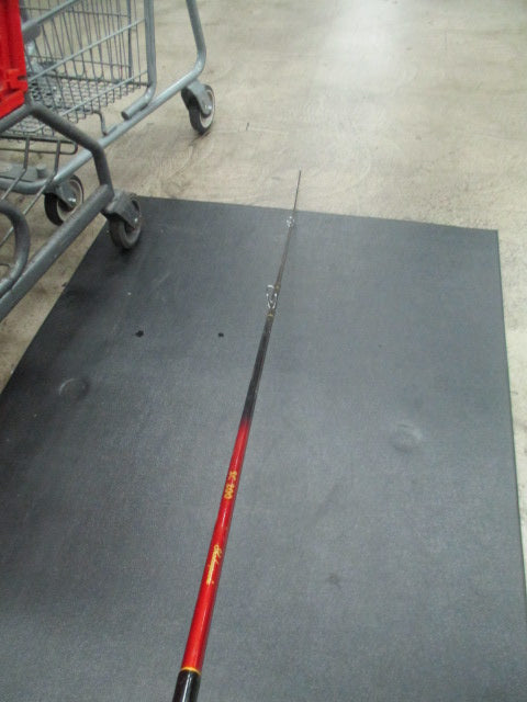 Load image into Gallery viewer, Used Shakespeare SC 200 5&#39;6 Fishing Pole
