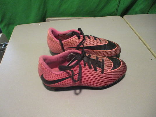 Used Nike Cleats Size 1y