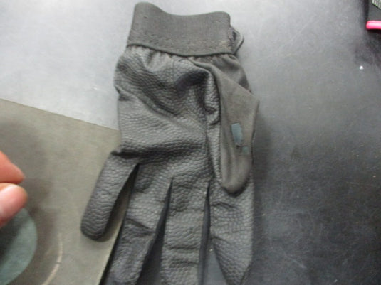 Used Adidas Size Youth Medium Batting Glove - RH