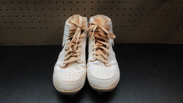 Load image into Gallery viewer, Used Jordan Retro Metal Baseball Cleats - Size 9.5
