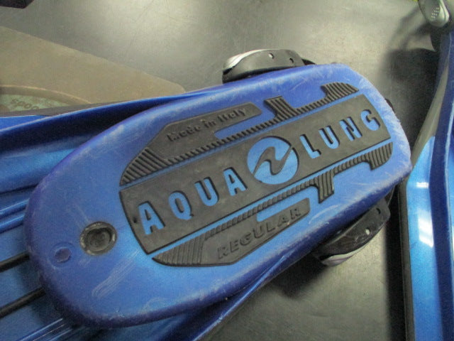 Load image into Gallery viewer, Used Aqua Lung Blade 2 Swim Fins Adult Size Regular
