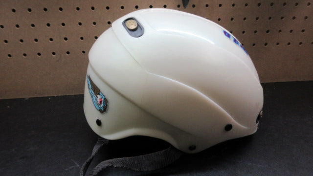 Load image into Gallery viewer, Used Snowboarding Helmet - Youth
