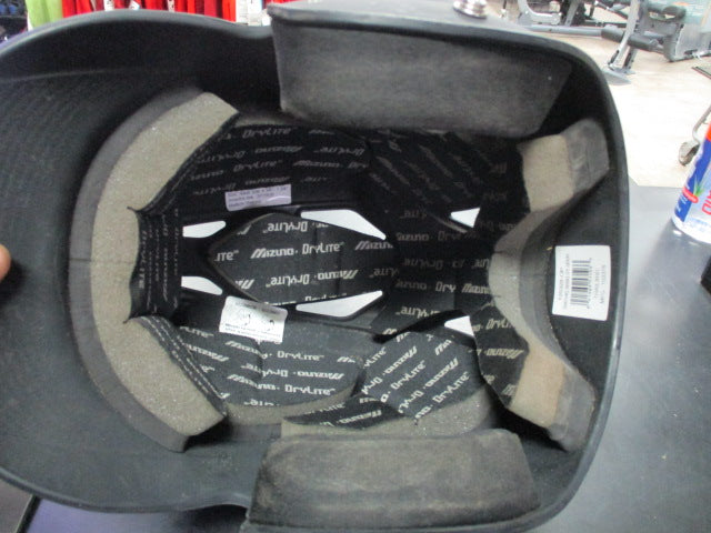 Load image into Gallery viewer, Used Mizuno Size 6 3/4 - 7 3/8 Black  batting Helmet
