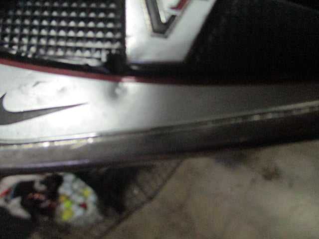 Load image into Gallery viewer, Used Nike V R 4 Iron RH Steel Shaft  (Small Dent on back) See Pics
