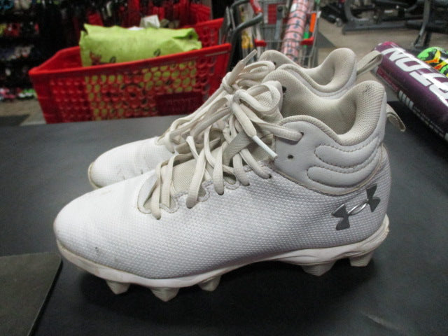 Load image into Gallery viewer, Used Under Armour Spotlight 3.0 Size Youth 4.5 Cleats
