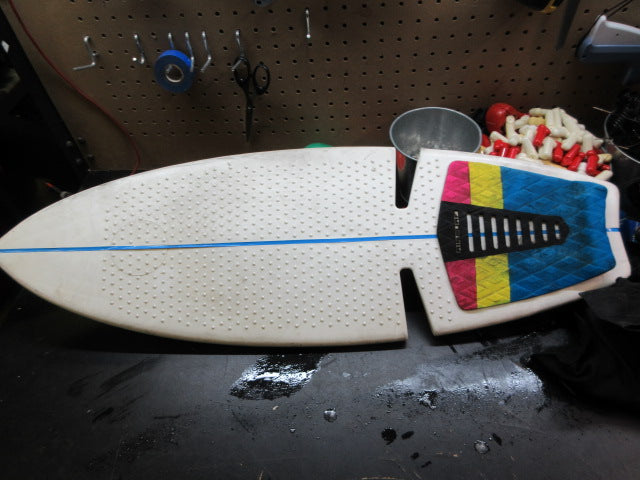 Load image into Gallery viewer, Used Razor RipSurf Skateboard
