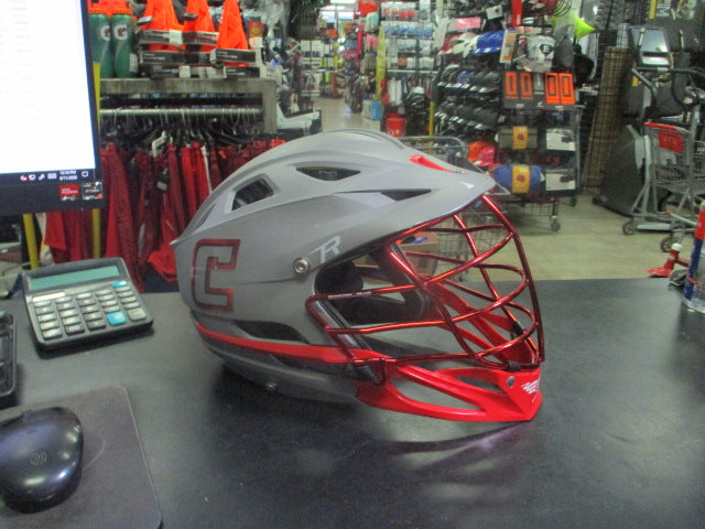 Load image into Gallery viewer, Used Cascade R Lacrosse Helmet OSFM
