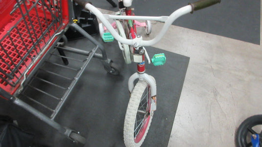 Used Dora Huffy 16