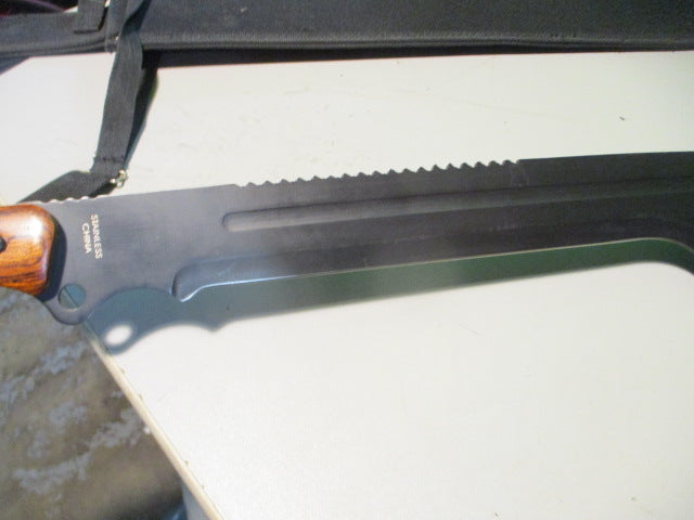 Load image into Gallery viewer, Used Vengeance Rising Metal High Consistency Machete
