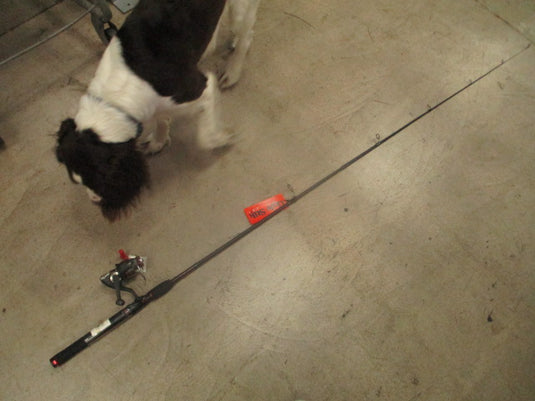 Used Shakespeare Ugly Stik GX2 6' 6" Fishing Pole Combo