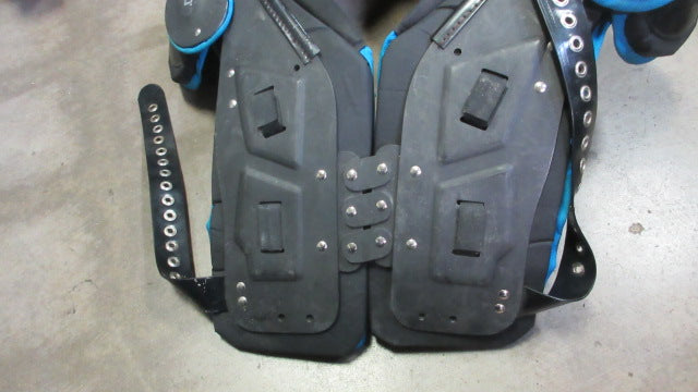Load image into Gallery viewer, Used Champro Gauntlet III Shoulder Pads Adult Size 2XL
