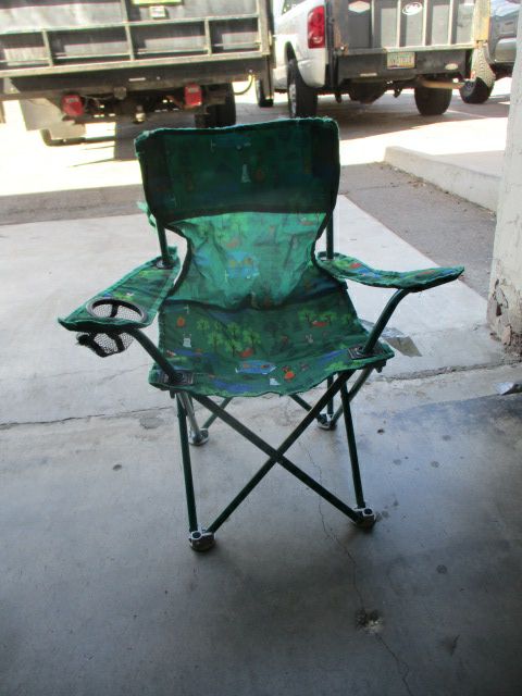 Load image into Gallery viewer, Used Ozark Trail Critters Folding Chair w/ Bag - worn straps

