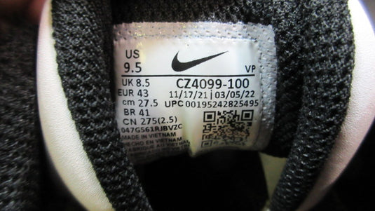 Used Nike Giannis Immortality Championship Sneakers - Size 9.5