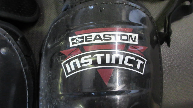 Load image into Gallery viewer, Used Easton Instinct Hockey Shin Guards

