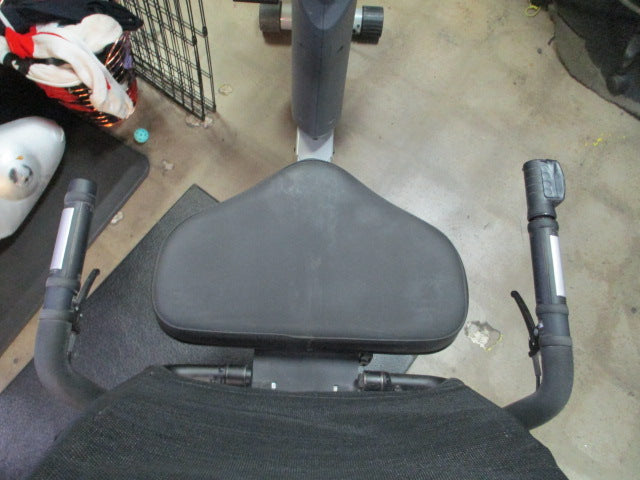 Load image into Gallery viewer, Used SportsArt Fitness 53R RECUMBENT BIKE (Seat Shock Leak)
