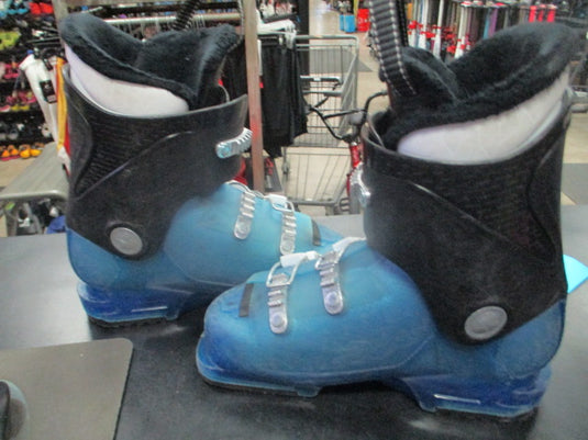 Used Salomon Kids Size 4 Ski Boot