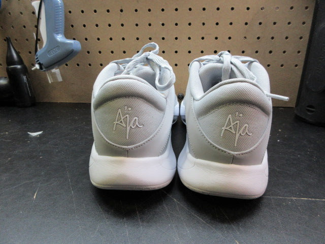 Load image into Gallery viewer, Used Nike A'ja Wilson A'One TB Wolf Grey Sneakers - Size 11.5
