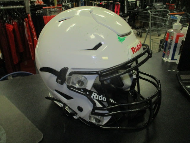 Load image into Gallery viewer, Used Riddell Speedflex White Football Helmet 2025 Cert Size Small
