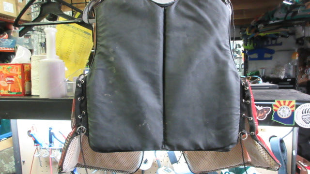 Load image into Gallery viewer, Used Stearns Plaid Life Jacket - Size Adult Large
