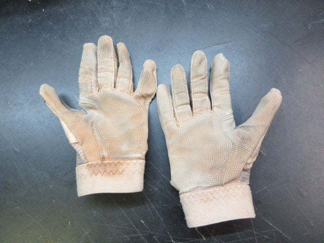 Load image into Gallery viewer, Used Under Armour Clean Up 21 Batting Gloves
