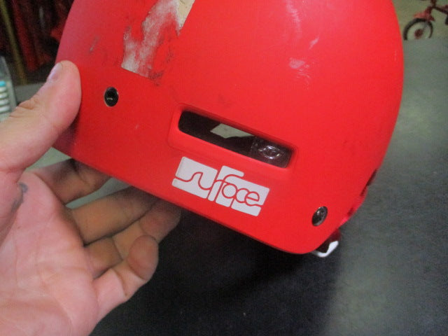 Load image into Gallery viewer, Used Giro Surface S Snow Sport Adjustable Helmet
