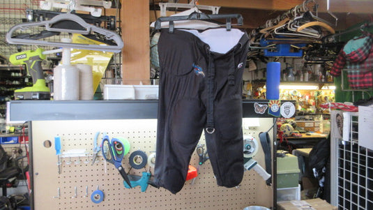 Used Conquest Sports Apparel Football Pants - Size Small