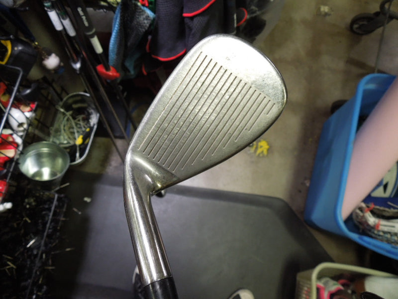 Load image into Gallery viewer, Used Cleveland Launcher XL HALO Partial 6pc Right Hand Iron Set 5-8i, DW and PW
