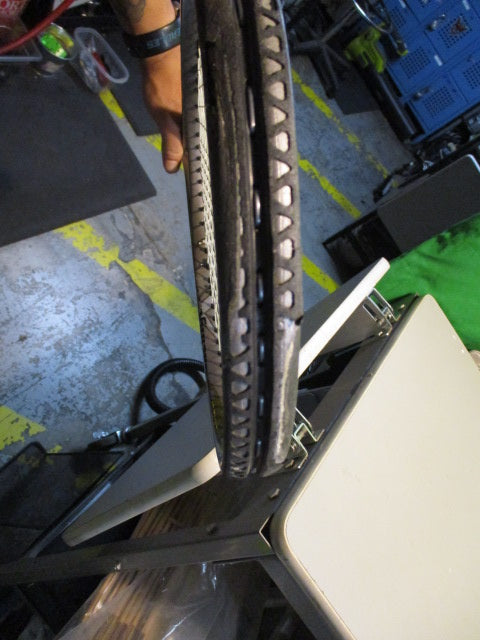 Load image into Gallery viewer, Used Head IX6 Intelligence Intellifiber 27&quot; Tennis Racquet
