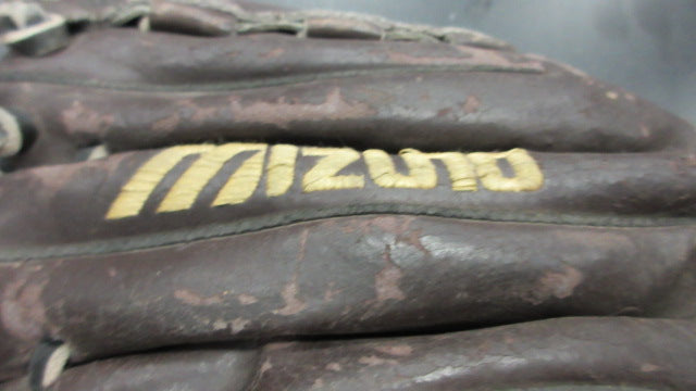 Load image into Gallery viewer, Used Mizuno Franchise 12&quot; Glove - RHT
