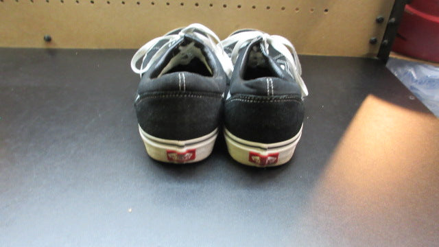 Load image into Gallery viewer, Used Vans Sneakers - Size 14
