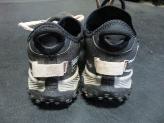Used Nike Turf Cleats Size 4Y