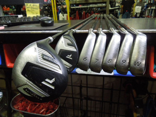 Used Top Flite XL Tri Matrix RH 7 pc. Jr Golf Set 3w 5h 6-9i Wedge