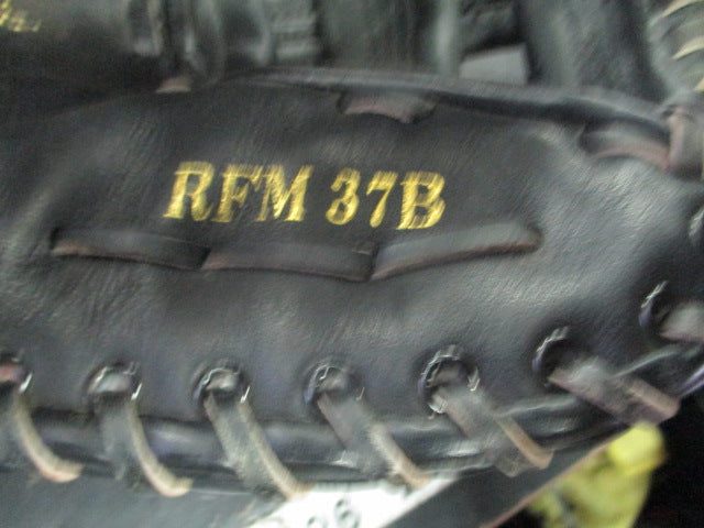 Load image into Gallery viewer, Used Rawlings RFM 37B Lefty First Baseman's Glove - LHT
