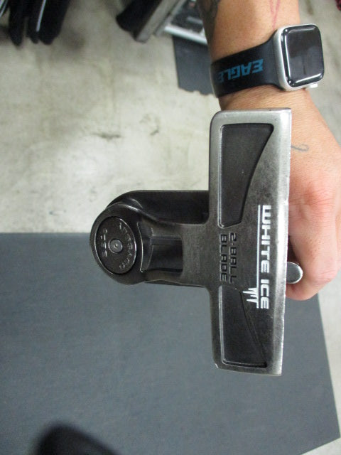 Load image into Gallery viewer, Used Odyssey White Ice Blade 360G 2-Ball 35&quot; Putter
