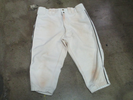 Used Mizuno Performance Knicker Pants White with Black Piping Size Medium