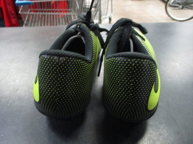 Load image into Gallery viewer, Used Nike Green Soccer Cleats Size 12C
