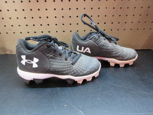 Load image into Gallery viewer, Used Under Armour Glyde 2.0 Softball Cleats - Size 12k
