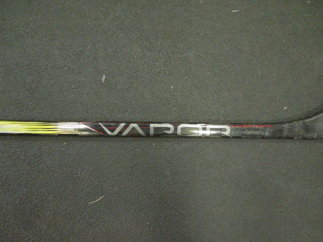 Load image into Gallery viewer, Used Bauer Vapor Hyperlite 2 Composite Right Hand Hockey Stick 50 Flex
