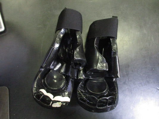 Used Century Padded Sparring Gloves Size Adult Small
