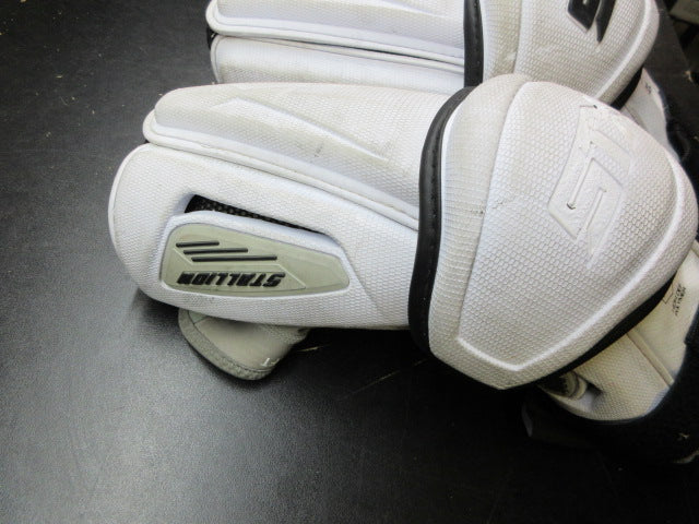 Load image into Gallery viewer, Used STX Stallion 500 Lacrosse Elbow Guards - Size Large
